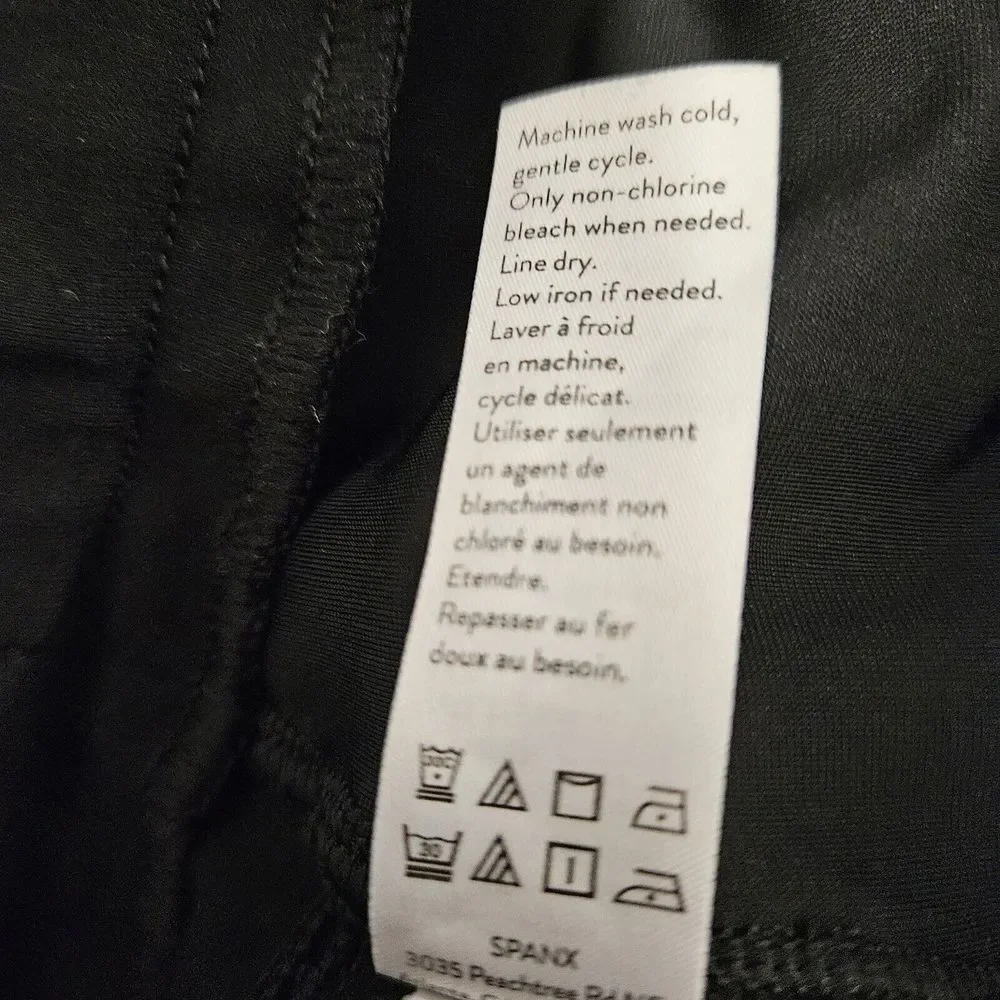 Spanx Women's Pull On Pants Black Size Medium Stretch  Shapewear‎